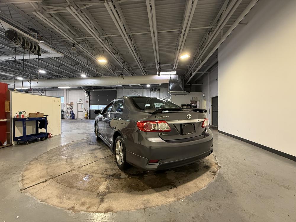 Toyota Corolla S 2012 d&rsquo;occasion à vendre - 6