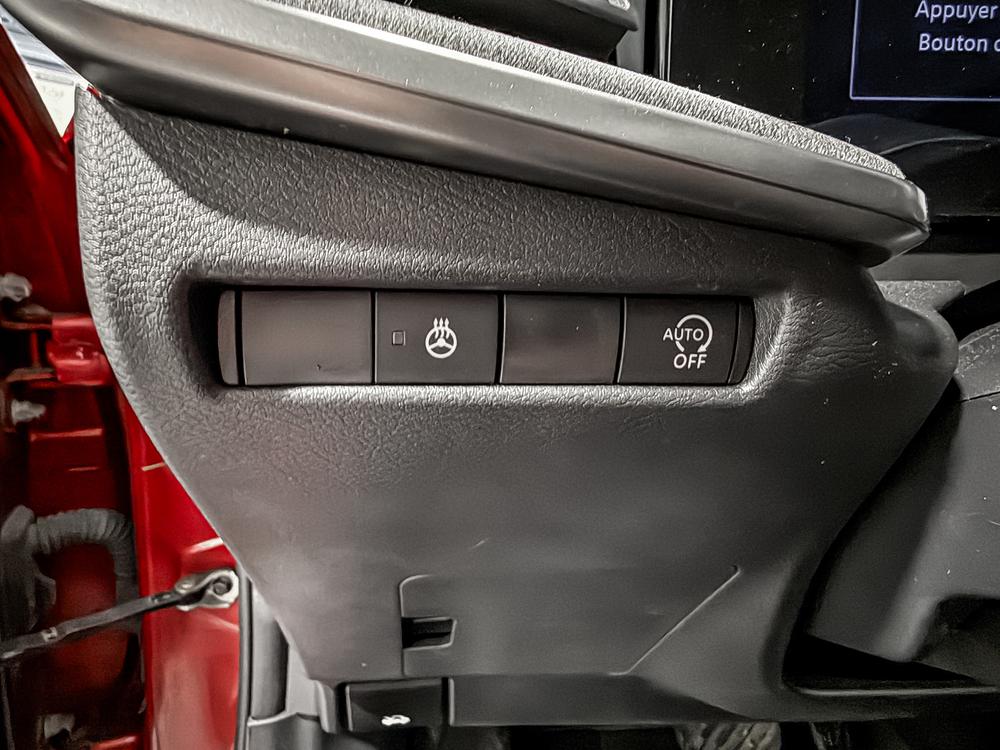 Nissan Kicks 2025 Rouge usage à vendre Nissan Kicks 2025 Rouge usage à vendre