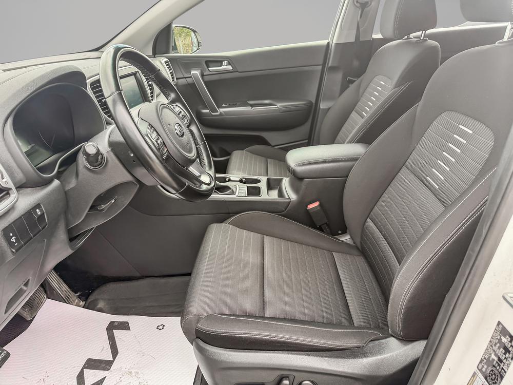 Kia Sportage 2017 Blanc usage à vendre Kia Sportage 2017 Blanc usage à vendre