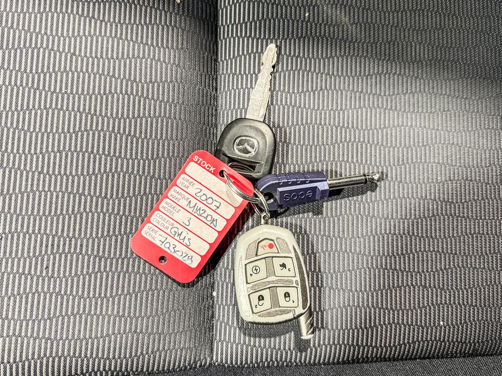 Mazda Mazda3 GS 2007 d&rsquo;occasion à vendre - 31
