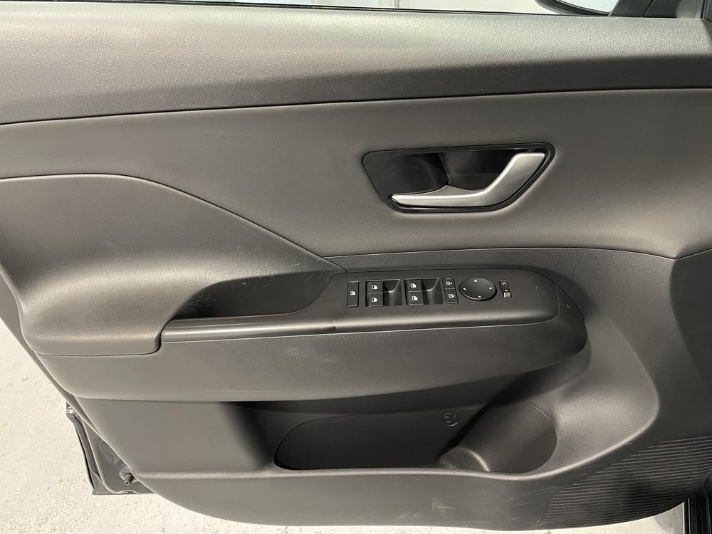 Hyundai Kona Preferred AWD 2024 d&rsquo;occasion à vendre - 12