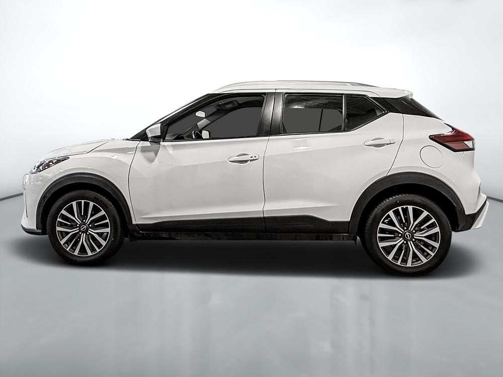Nissan Kicks Play 2025 Blanc usage à vendre Nissan Kicks Play 2025 Blanc usage à vendre