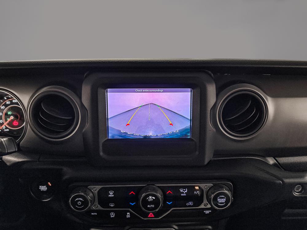 Jeep Wrangler Unlimited Willys 2022 d&rsquo;occasion à vendre - 27