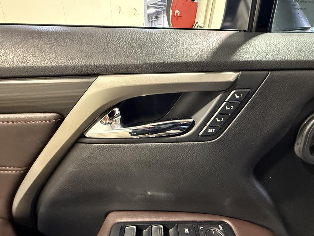 Lexus RX 350 RX 350 2017 d&rsquo;occasion à vendre - 17