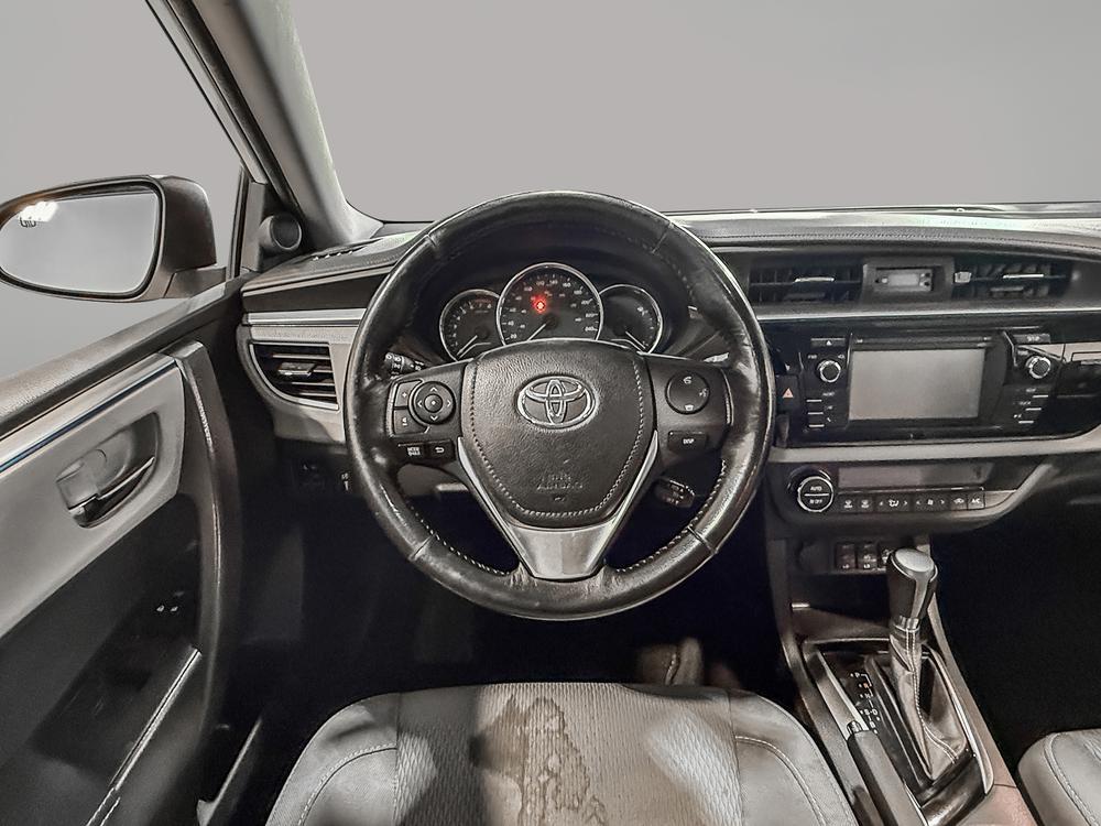 Toyota Corolla 2016 Gris usage à vendre Toyota Corolla 2016 Gris usage à vendre