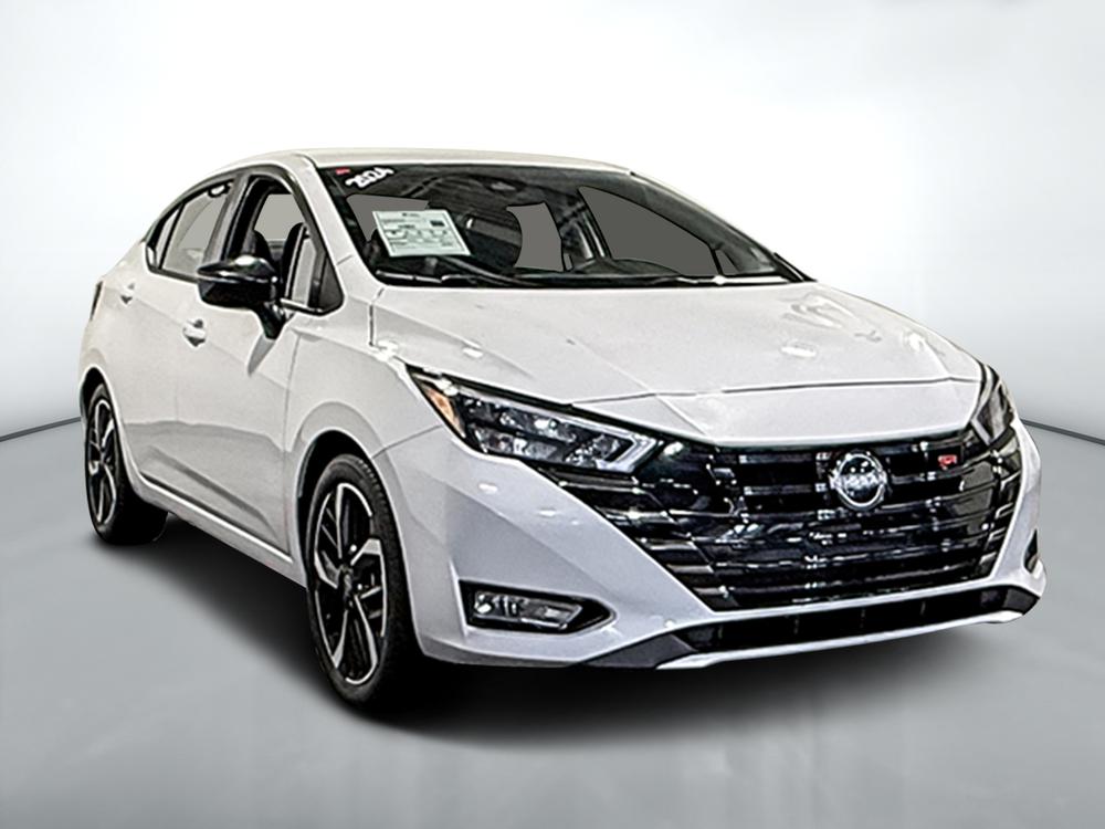 Nissan Versa SR