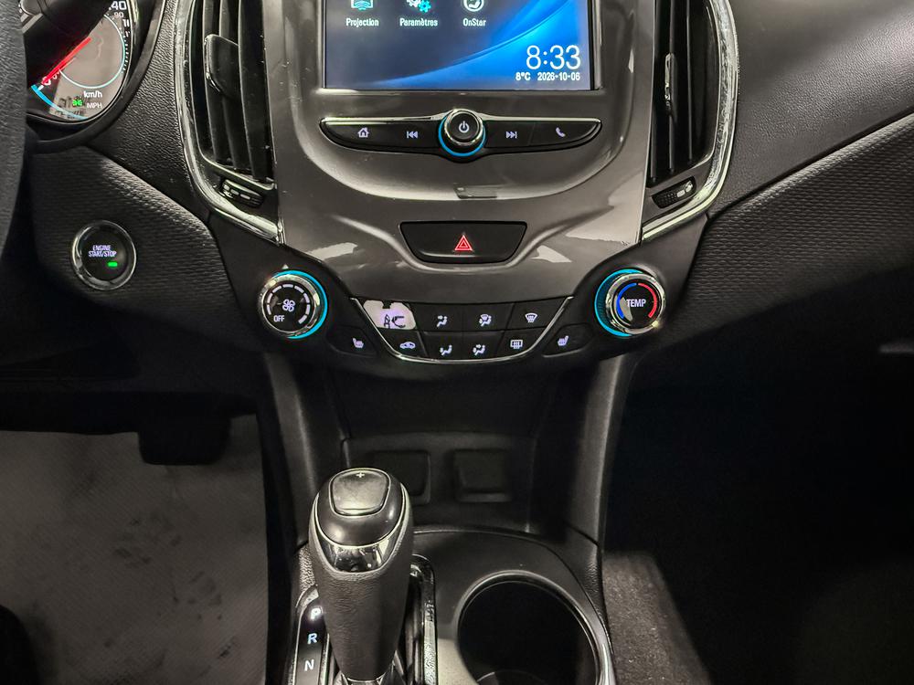 Chevrolet Cruze 2017 Gris usage à vendre Chevrolet Cruze 2017 Gris usage à vendre