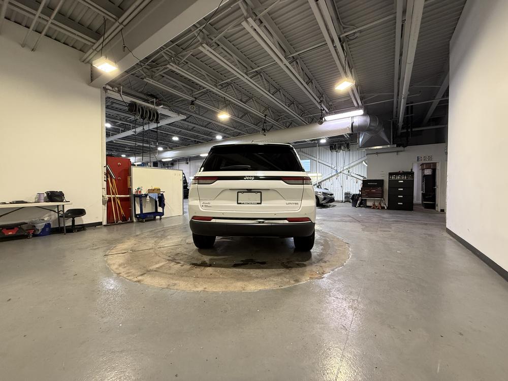 Jeep Grand Cherokee Limited 2023 d&rsquo;occasion à vendre - 4