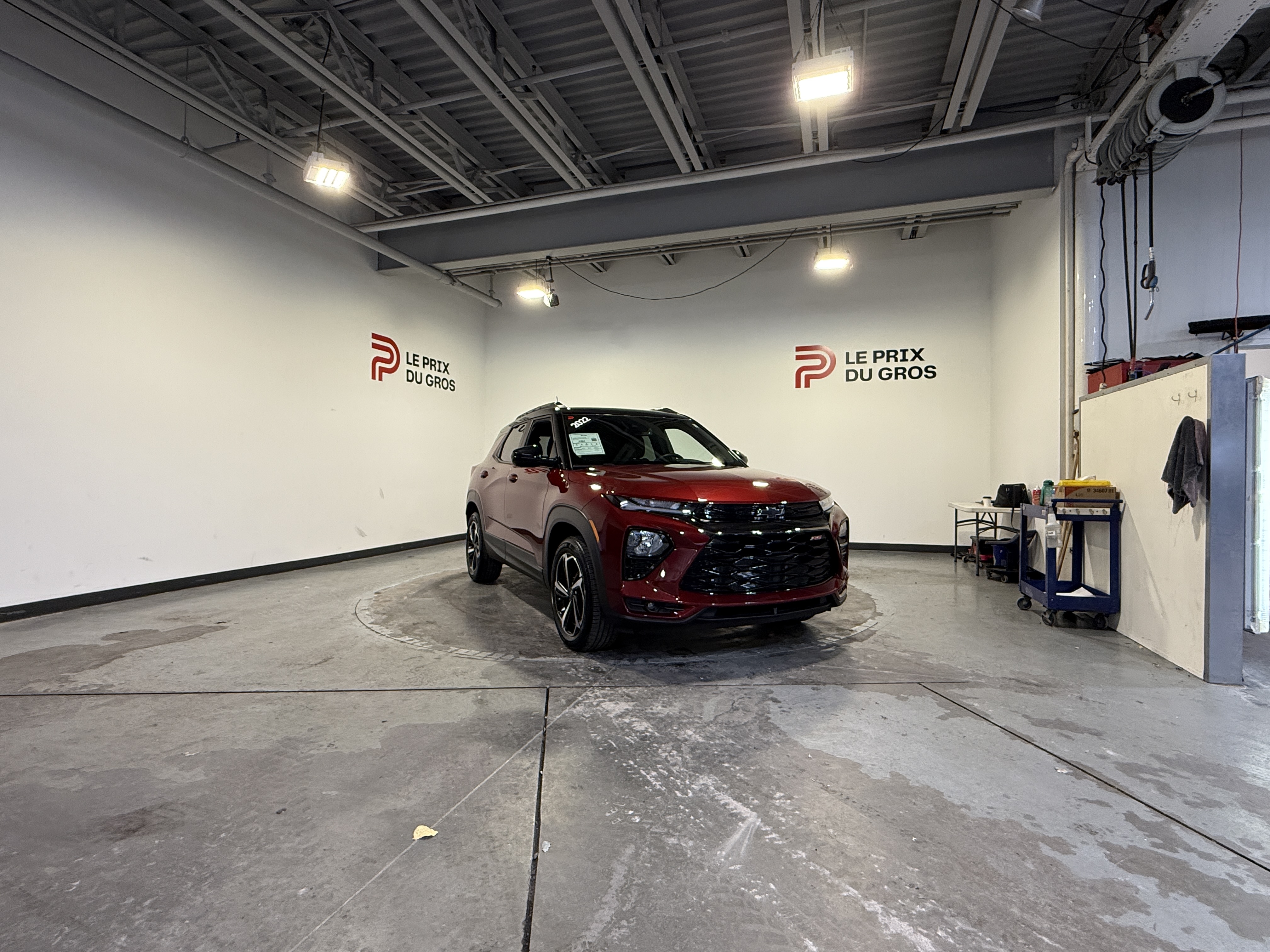 Red 2022 Chevrolet Trailblazer SUV / Crossover Four-Wheel Drive Automatic