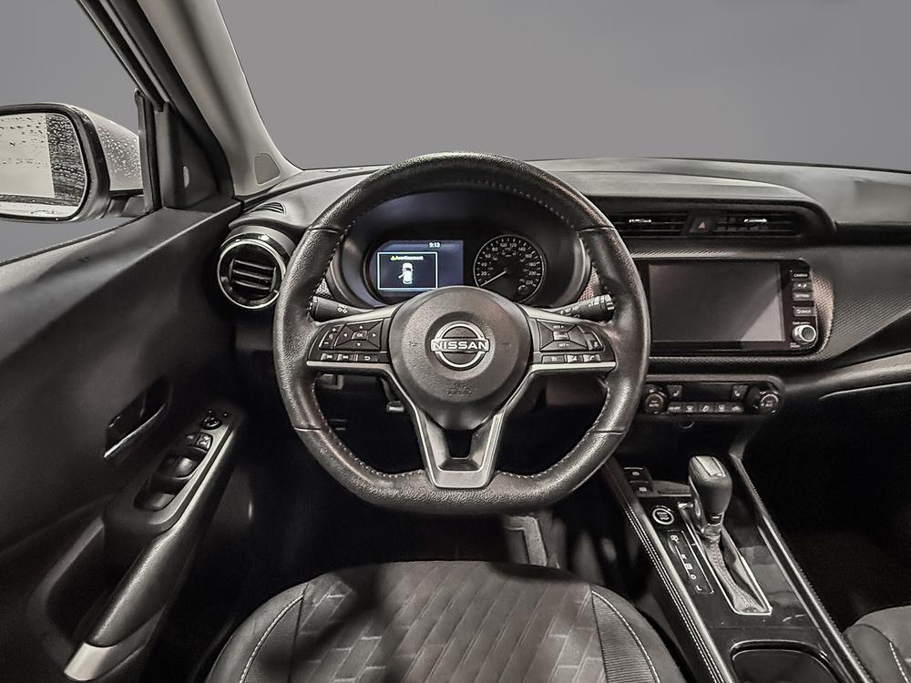 Nissan Kicks Play 2025 Blanc usage à vendre Nissan Kicks Play 2025 Blanc usage à vendre