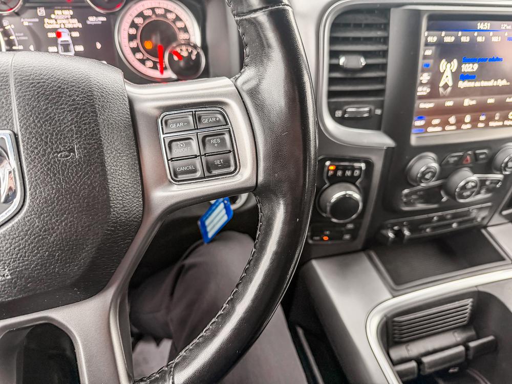 Ram 1500 Classic WARLOCK 2021 d&rsquo;occasion à vendre - 24