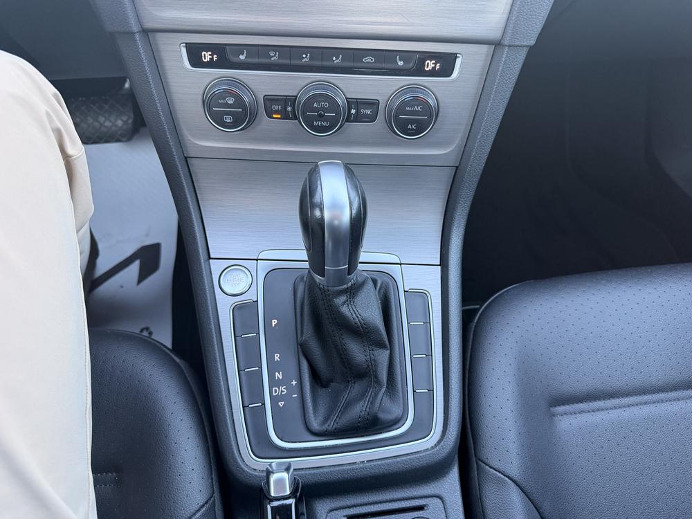 Volkswagen Golf COMFORTLINE 2017 d&rsquo;occasion à vendre - 26
