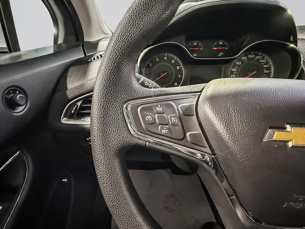 Chevrolet Cruze 2017 Gris usage à vendre Chevrolet Cruze 2017 Gris usage à vendre