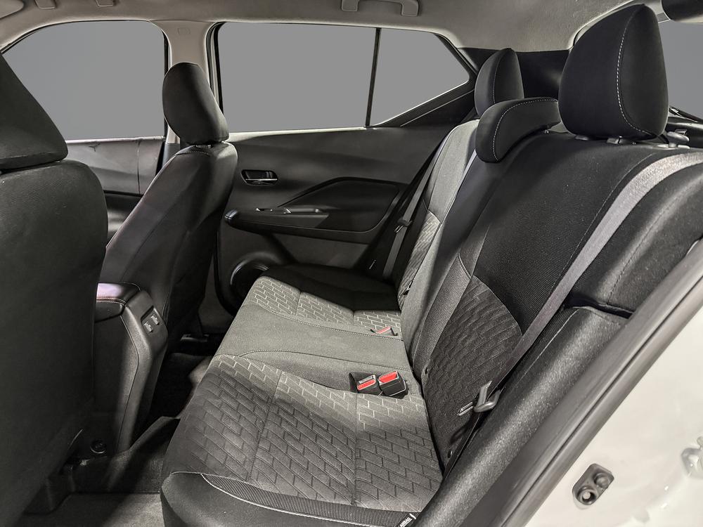 Nissan Kicks Play 2025 Blanc usage à vendre Nissan Kicks Play 2025 Blanc usage à vendre