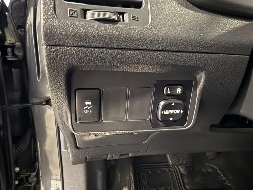 Toyota Corolla S 2012 d&rsquo;occasion à vendre - 16