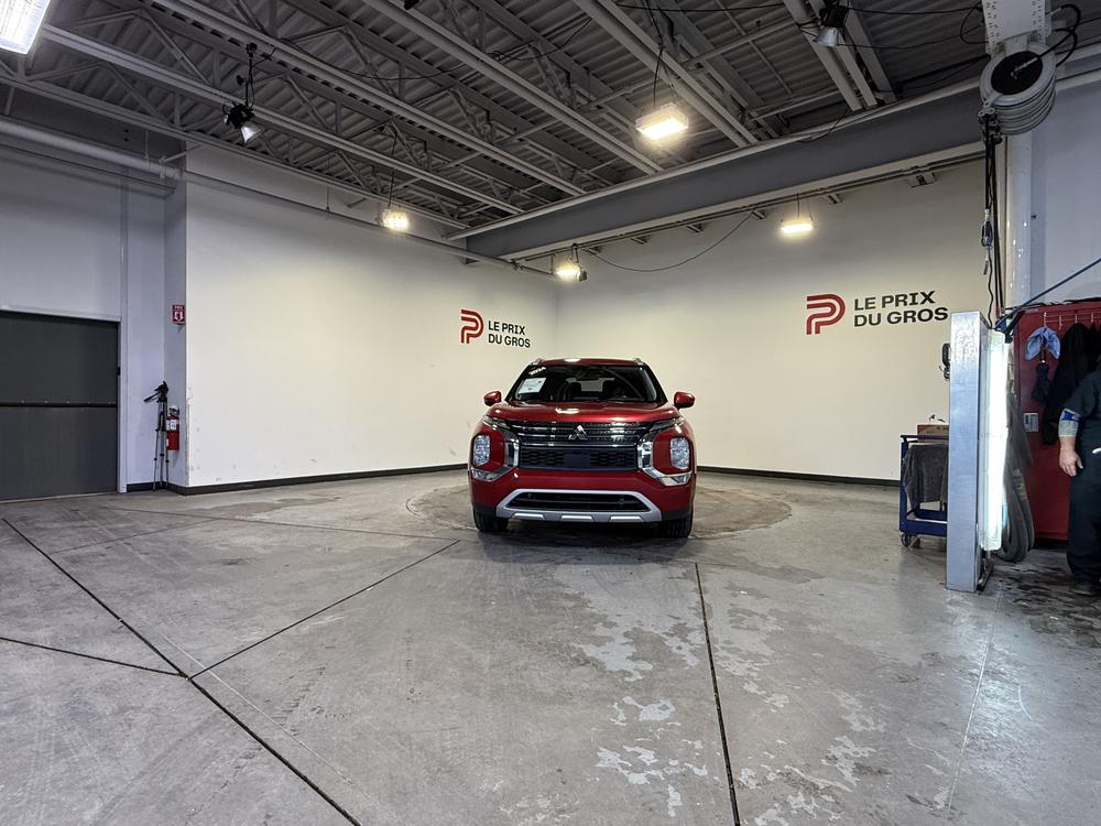 Mitsubishi Outlander SE 2024 d&rsquo;occasion à vendre - 9