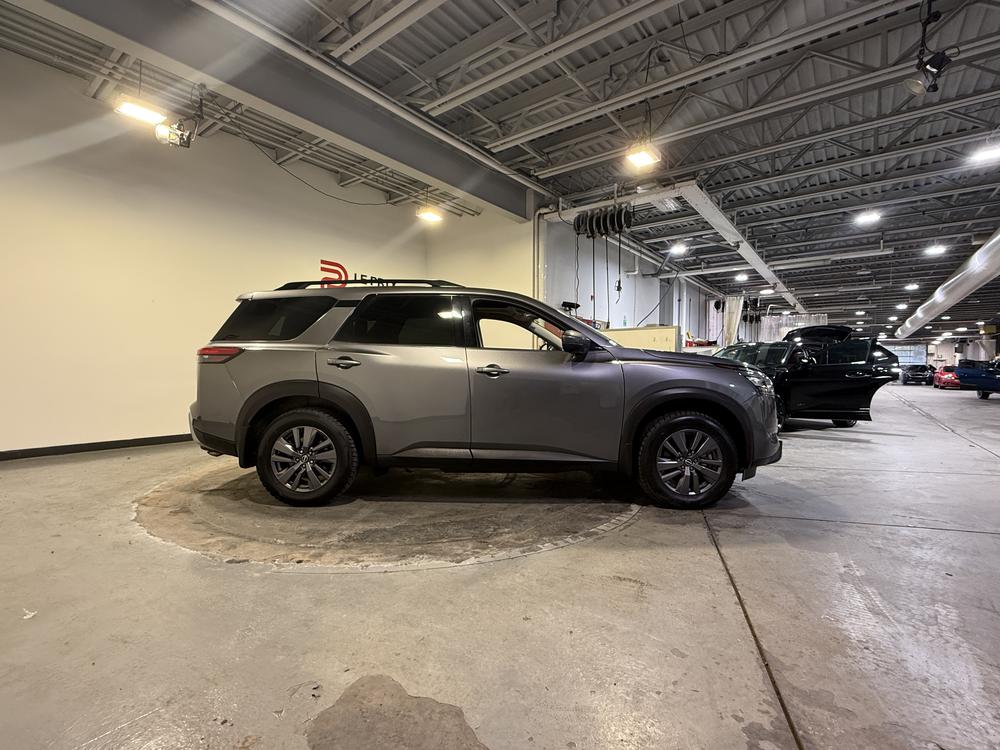 Nissan Pathfinder SV 2022 d&rsquo;occasion à vendre - 2