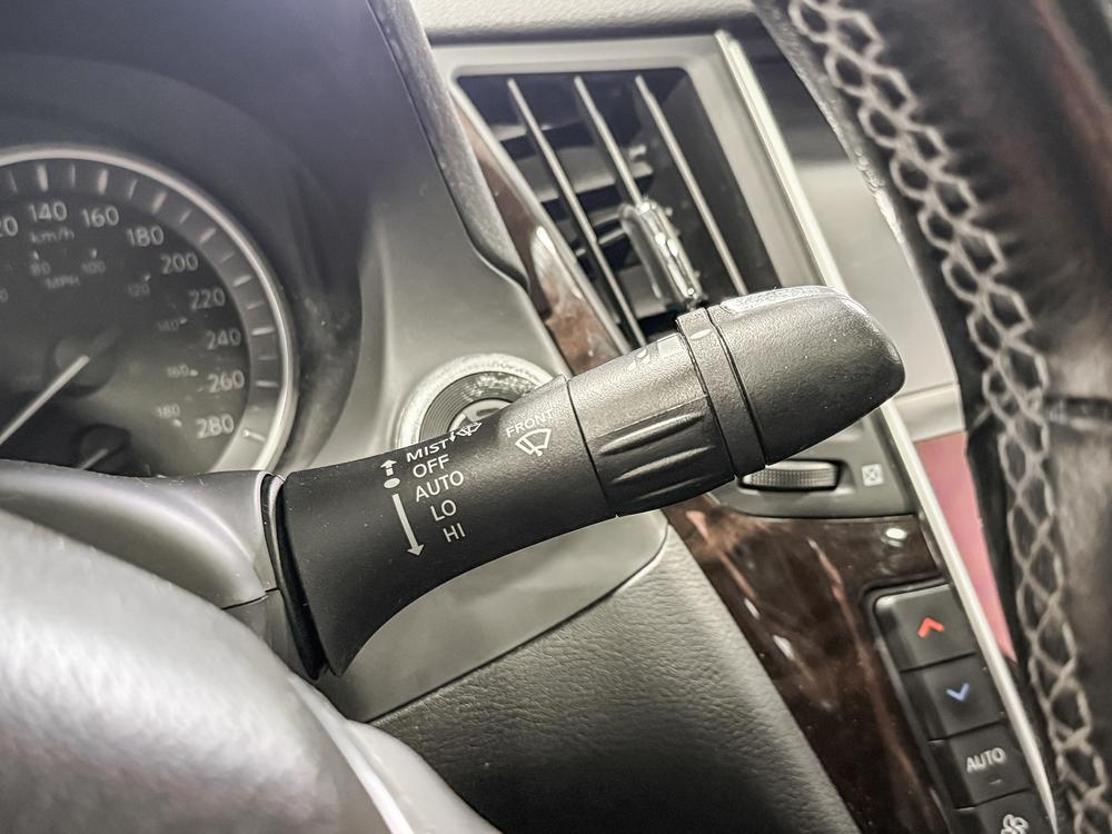 INFINITI Q50 LUXE 2018 d&rsquo;occasion à vendre - 23