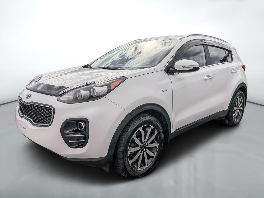 Kia Sportage 2017 Blanc usage à vendre Kia Sportage 2017 Blanc usage à vendre