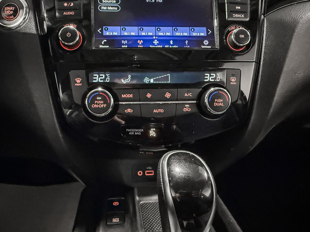 Nissan Qashqai 2023 Noir usage à vendre Nissan Qashqai 2023 Noir usage à vendre