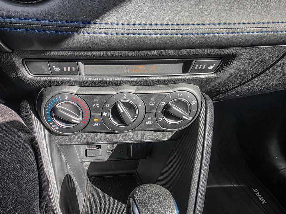 Toyota Yaris CE 2016 d&rsquo;occasion à vendre - 19