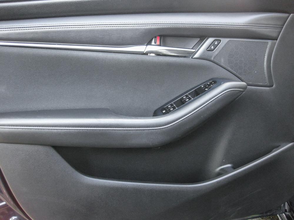 Mazda Mazda3 GS 2019 d&rsquo;occasion à vendre - 9