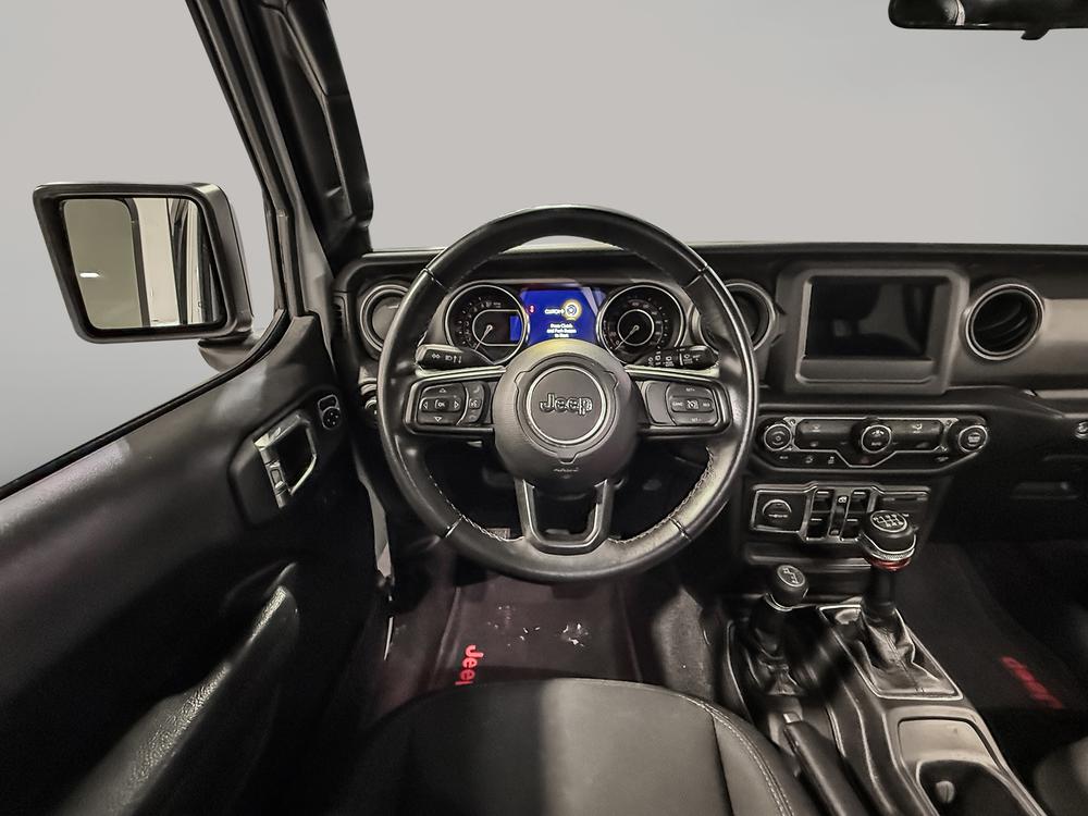 Jeep Wrangler Unlimited Willys 2022 d&rsquo;occasion à vendre - 18