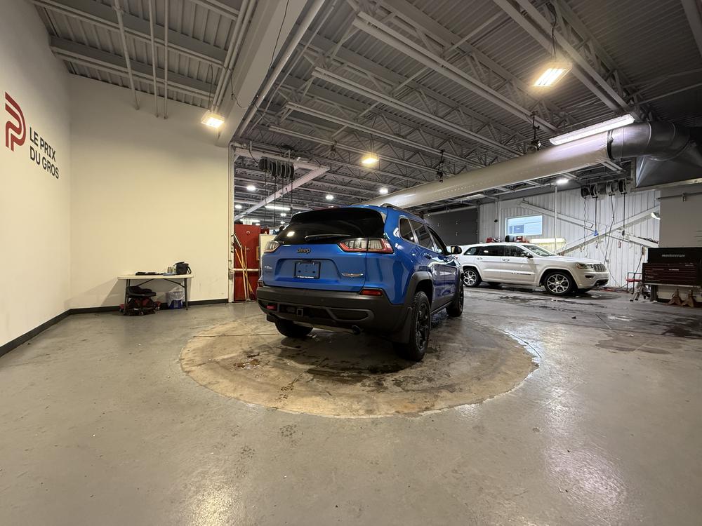 Jeep Cherokee Trailhawk 2021 d&rsquo;occasion à vendre - 3
