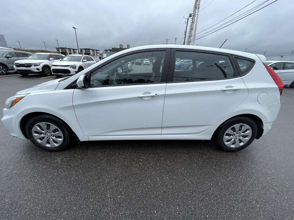 Hyundai Accent GL 2016 d&rsquo;occasion à vendre - 4