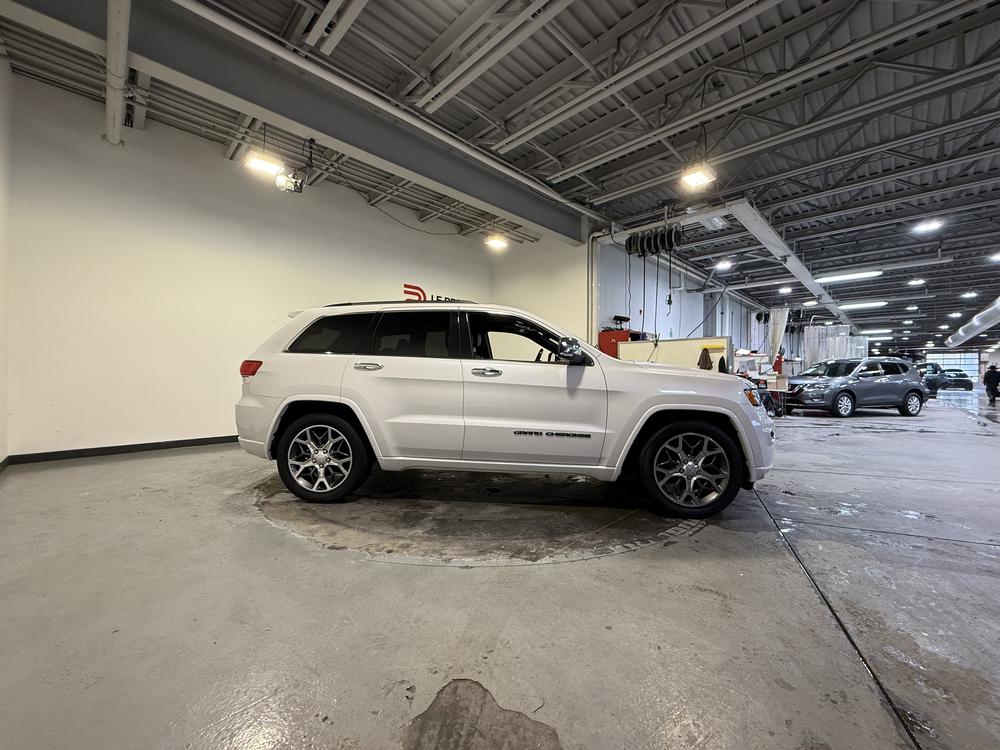 Jeep Grand Cherokee OVERLAND 2021 d&rsquo;occasion à vendre - 2
