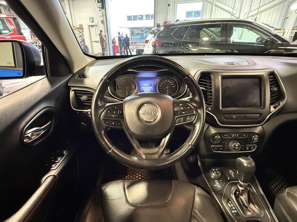 Jeep Cherokee Trailhawk 2021 d&rsquo;occasion à vendre - 19