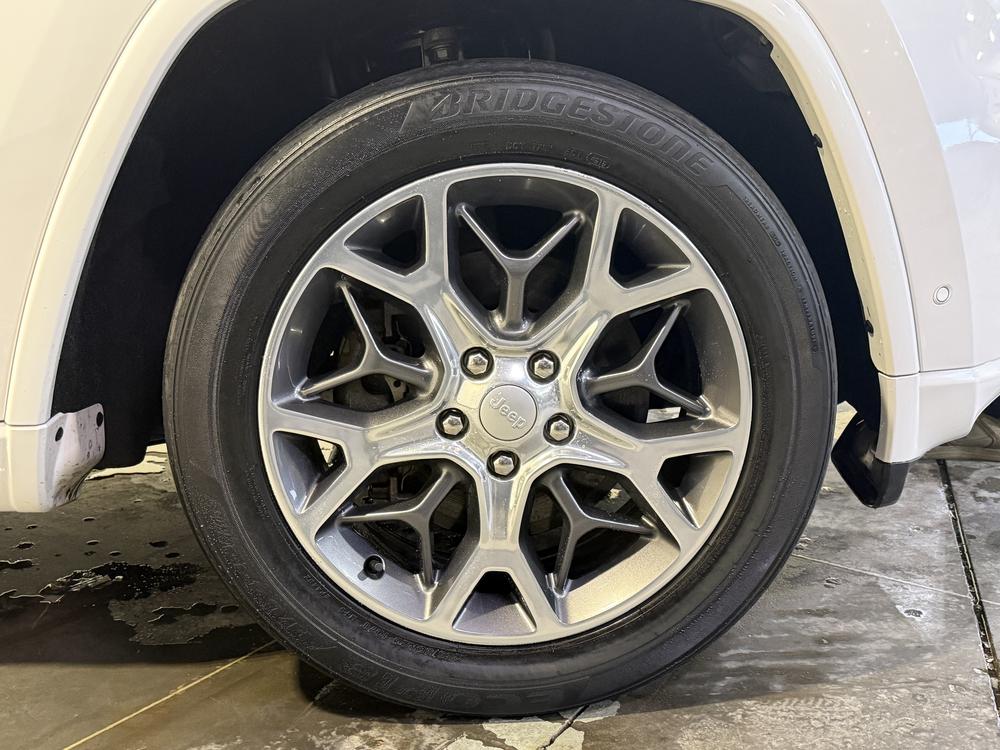 Jeep Grand Cherokee OVERLAND 2021 d&rsquo;occasion à vendre - 13