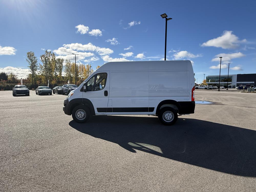 Ram ProMaster fourgonnette utilitaire 2500 2024 d&rsquo;occasion à vendre - 7