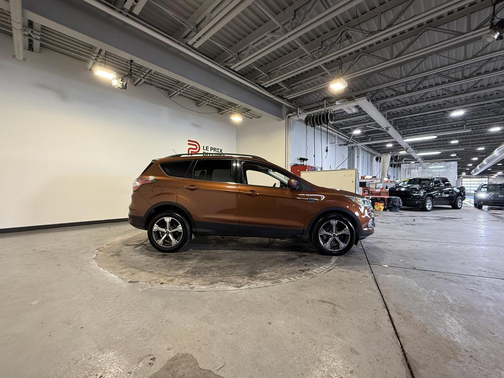 Ford Escape SE 2017 d&rsquo;occasion à vendre - 2