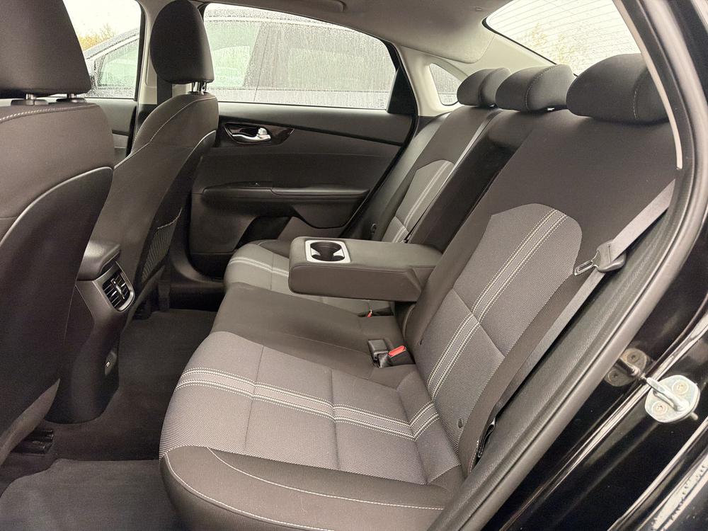 Kia Forte EX+ 2023 d&rsquo;occasion à vendre - 31