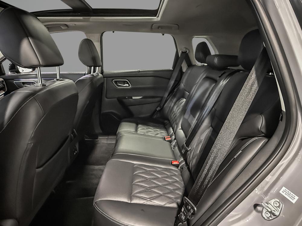 Nissan Rogue PLATINUM AWD 2024 d&rsquo;occasion à vendre - 32
