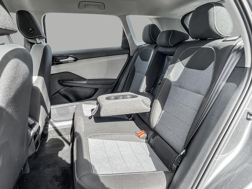 Volkswagen Taos 2026 Gris usage à vendre Volkswagen Taos 2026 Gris usage à vendre