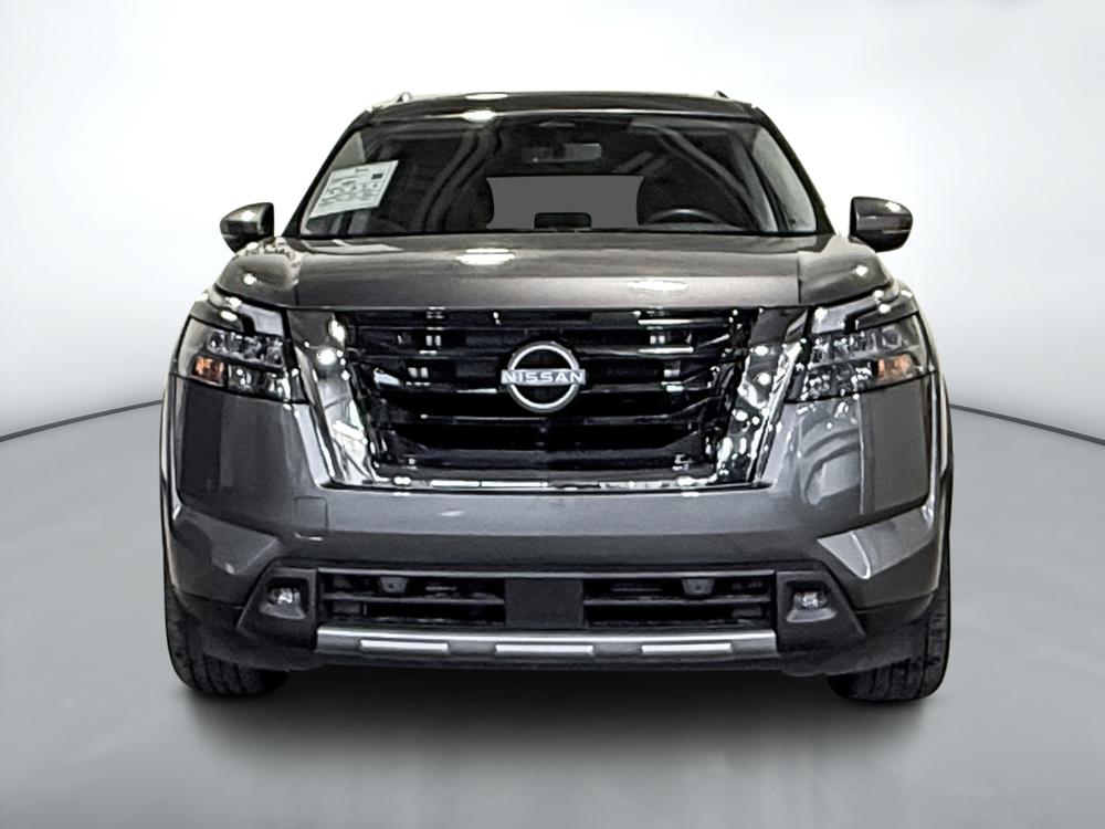 Nissan Pathfinder 2024 Gris usage à vendre Nissan Pathfinder 2024 Gris usage à vendre