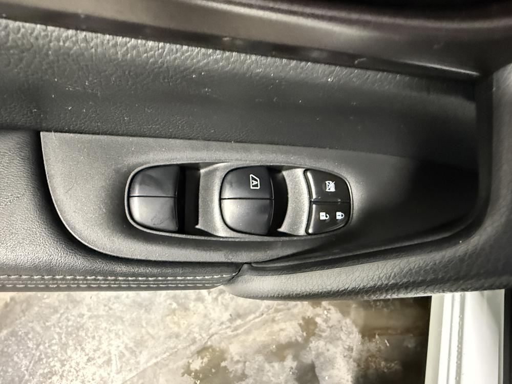 Nissan Qashqai S 2021 d&rsquo;occasion à vendre - 14