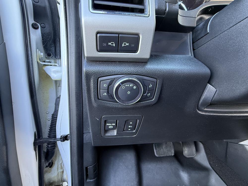 Ford F-150 LARIAT 2020 d&rsquo;occasion à vendre - 16