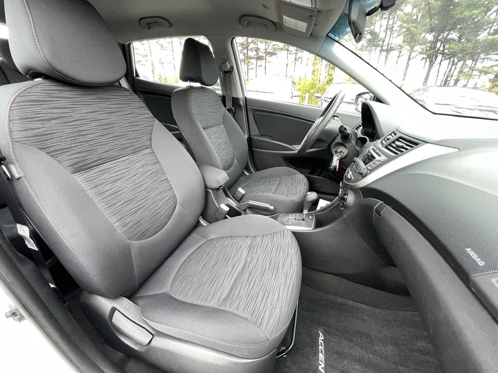 Hyundai Accent GL 2016 d&rsquo;occasion à vendre - 28