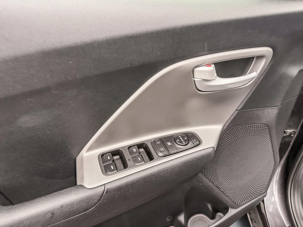 Kia Niro L 2019 d&rsquo;occasion à vendre - 14