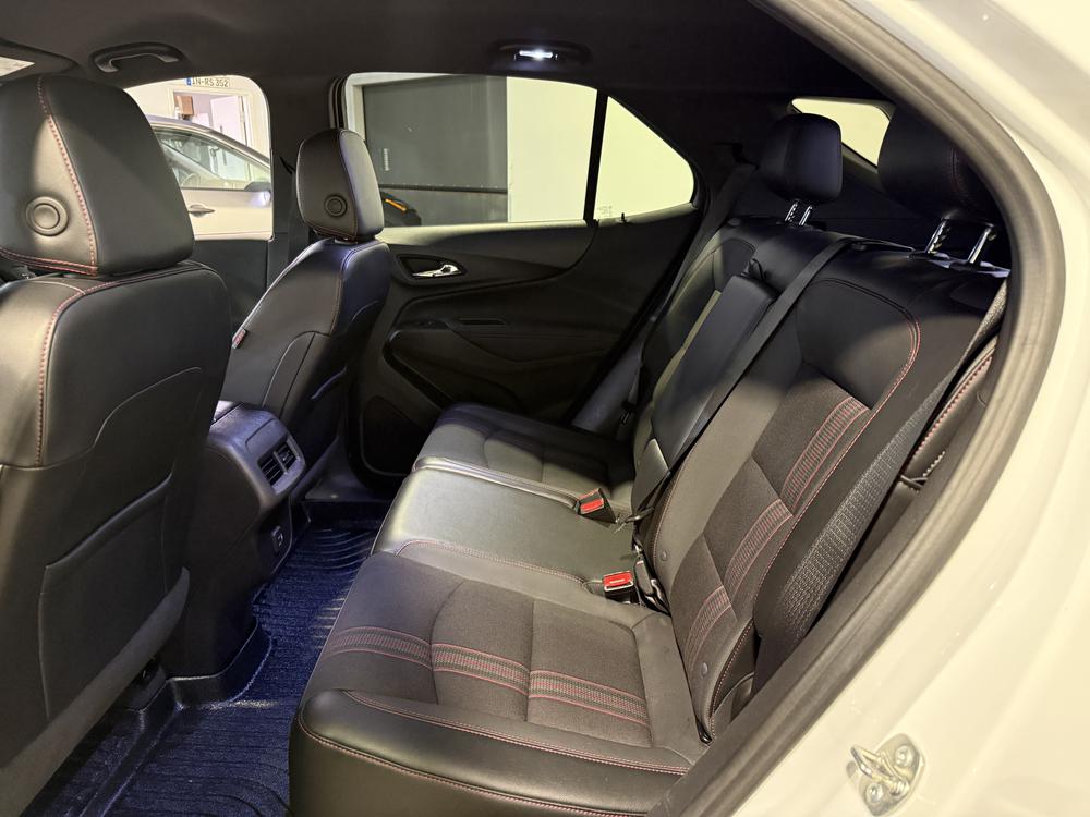 Chevrolet Equinox RS 2024 d&rsquo;occasion à vendre - 29