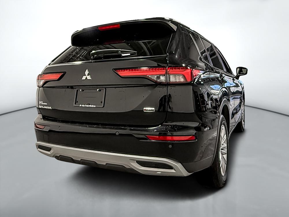 Mitsubishi Outlander 2023 Noir usage à vendre Mitsubishi Outlander 2023 Noir usage à vendre