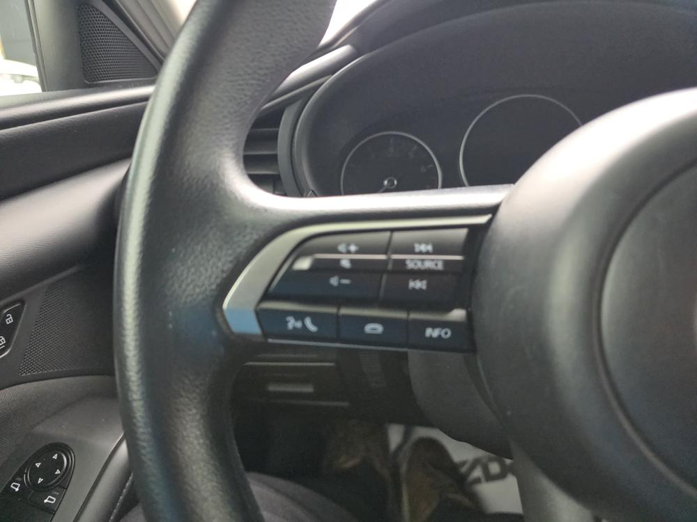 Mazda Mazda3 GX 2024 d&rsquo;occasion à vendre - 18