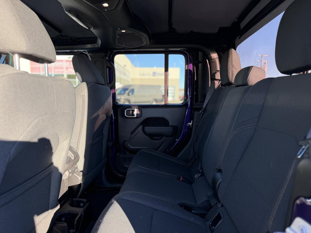 Jeep Gladiator Sport S 2026 à vendre à Trois-Rivières - 9