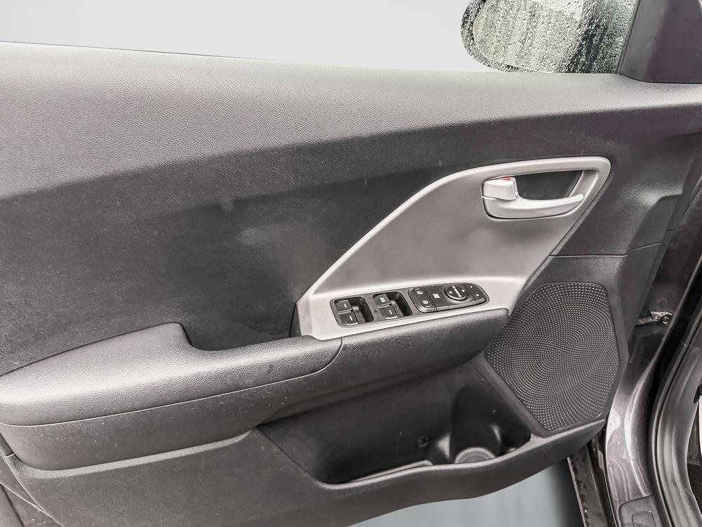 Kia Niro L 2019 d&rsquo;occasion à vendre - 13