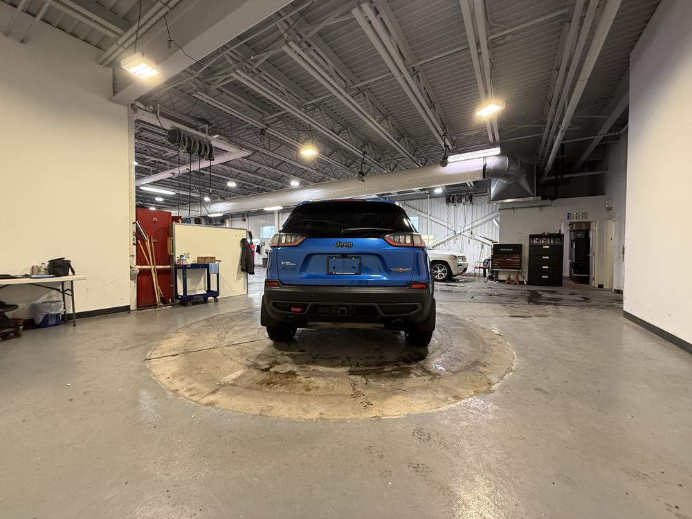 Jeep Cherokee Trailhawk 2021 d&rsquo;occasion à vendre - 4