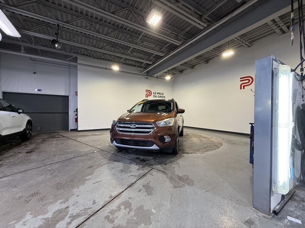 Ford Escape SE 2017 d&rsquo;occasion à vendre - 8