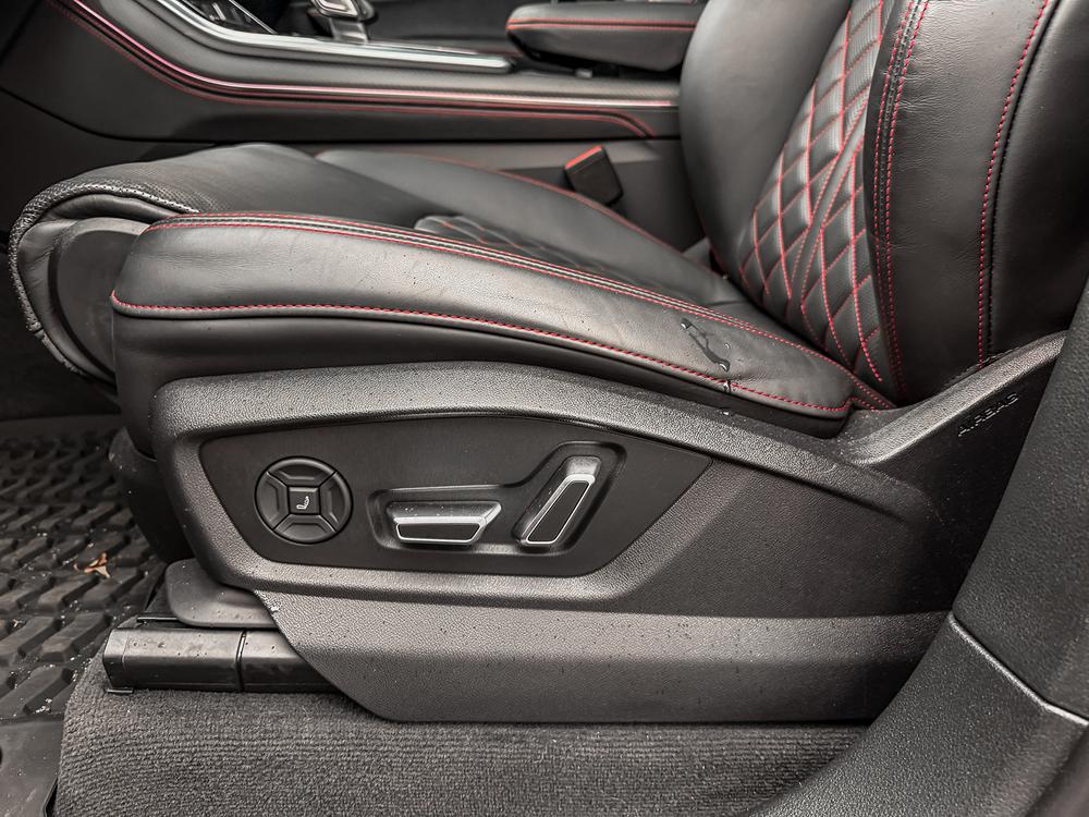 Audi SQ7 2026 Rouge usage à vendre Audi SQ7 2026 Rouge usage à vendre